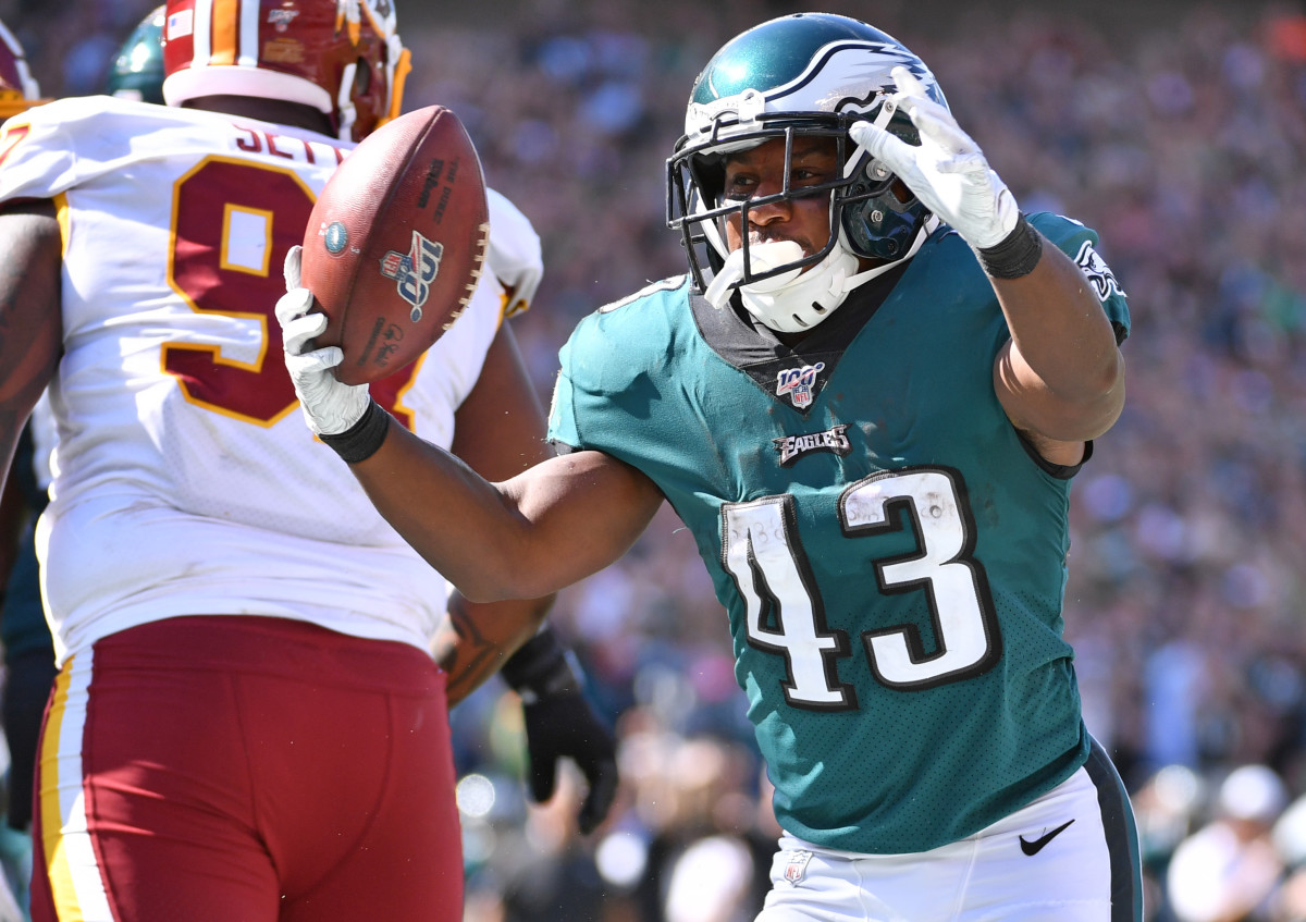 Could the Eagles be preparing to release Darren Sproles or announce his retirement?
