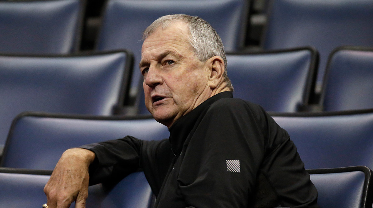jim-calhoun-sex-discrimination-lawsuit