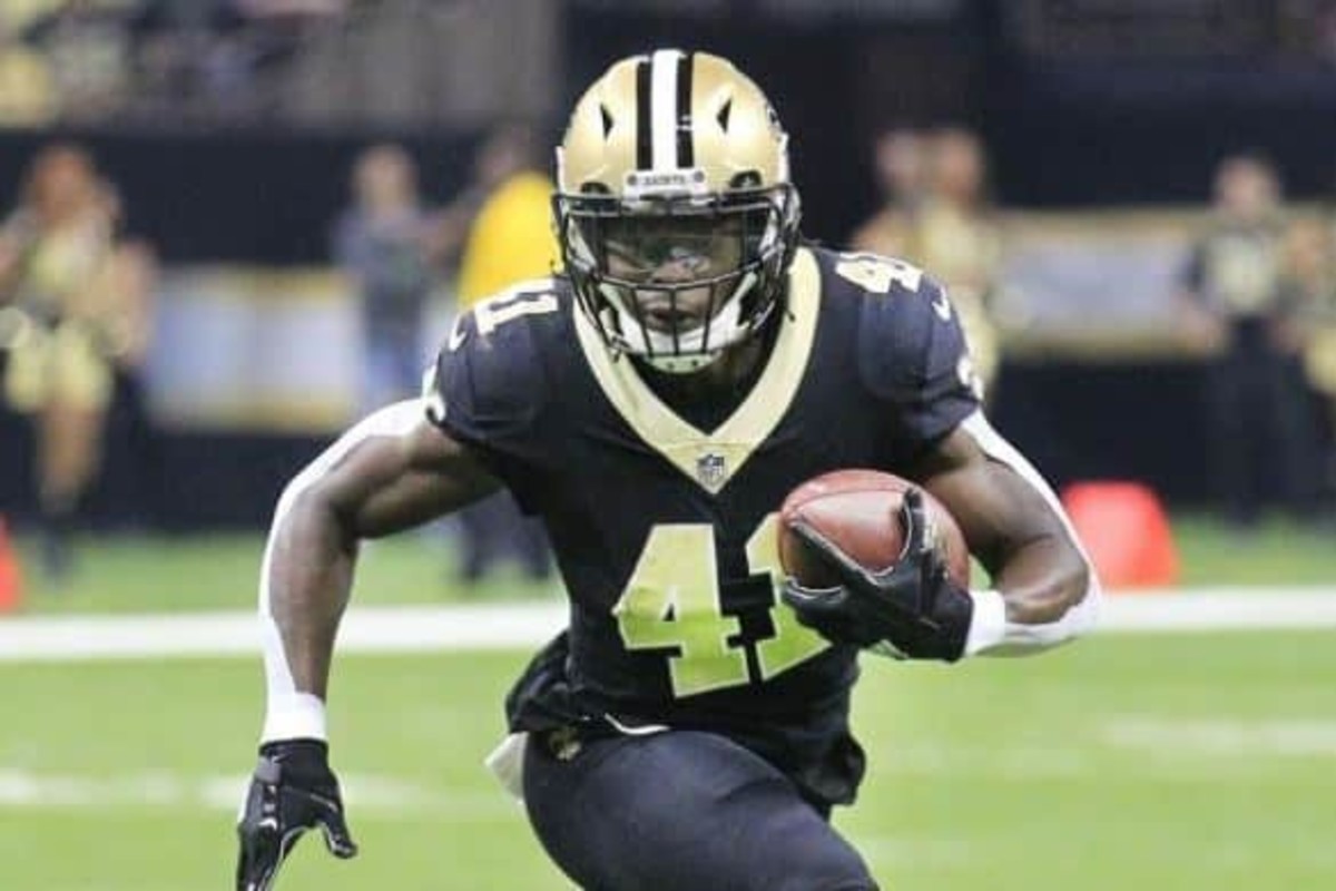 Saints Key to Beating Falcons: Take the Kamara Out For an All-Day ...