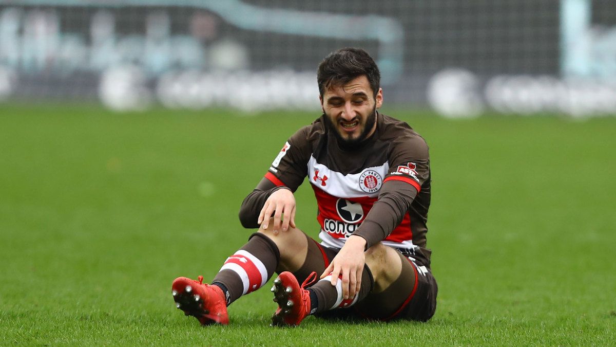 St. Pauli releases Cenk Sahin