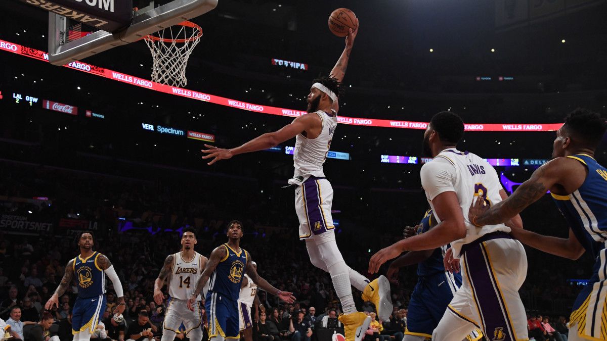 Lakers' JaVale McGee goes up for a dunk vs. Warriors