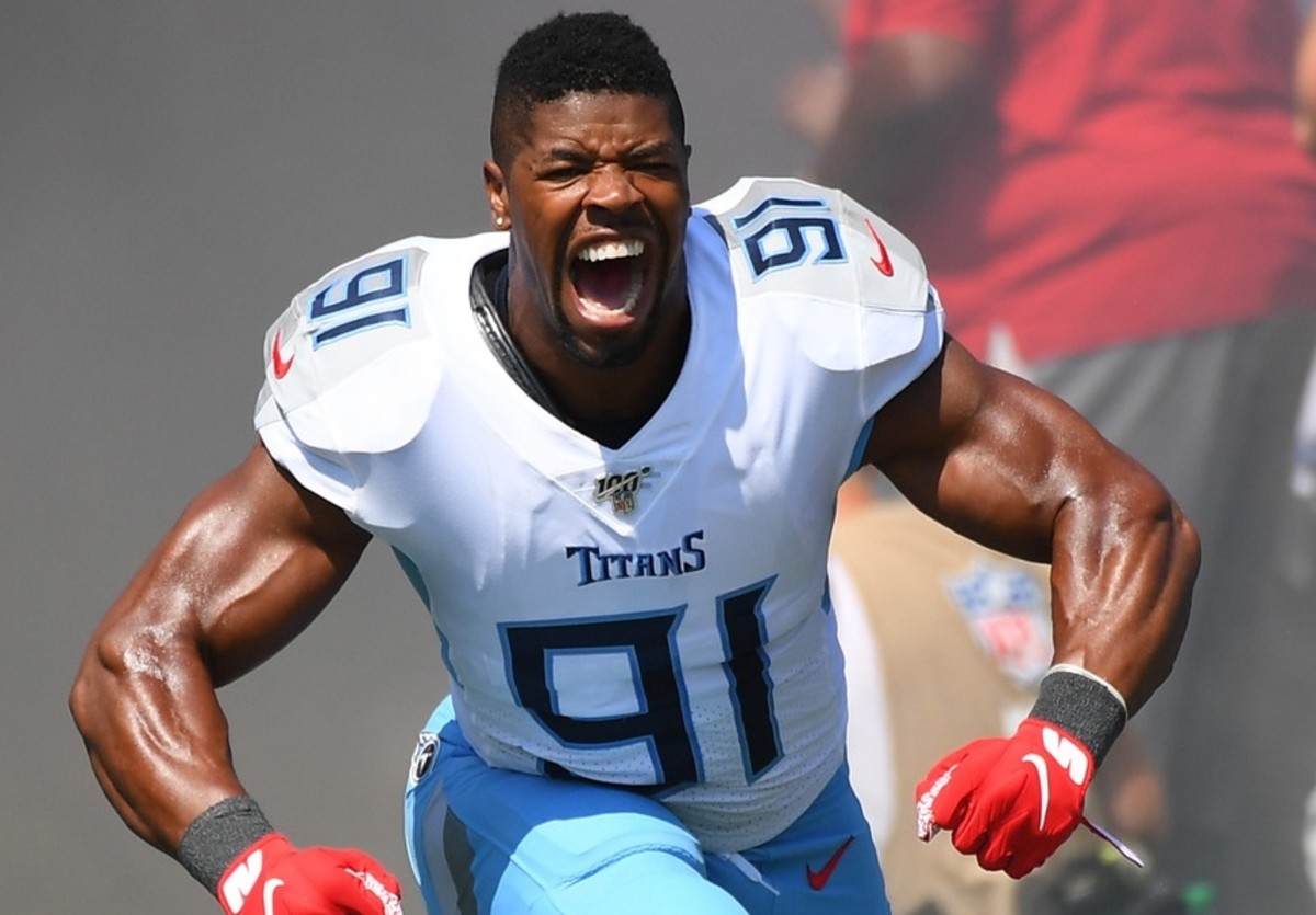 Tennessee Titans linebacker Cameron Wake (91) reacts during player introductions before a game against the Indianapolis Colts at Nissan Stadium.