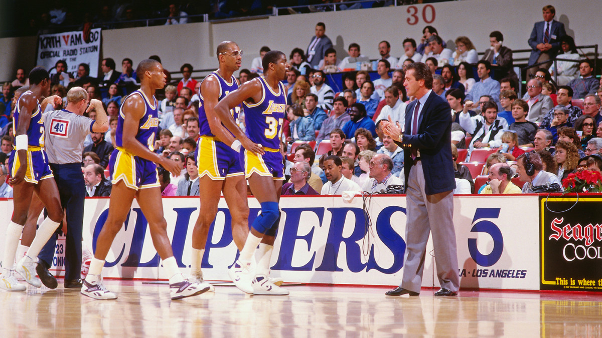 Lakers vs Clippers: NBA's most fascinating non-rivalry - Sports Illustrated