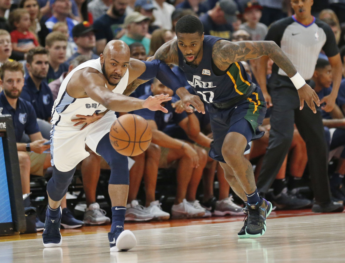 Carter Drops 19/8/8 in Summer League Playoff Sports Illustrated West