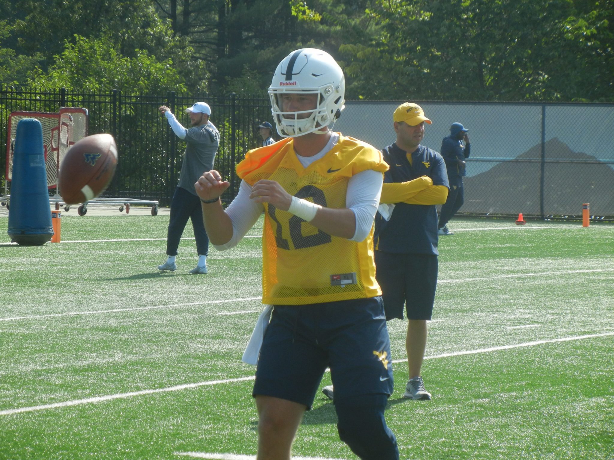 Mountaineer Quarterbacks Showing Improvement Sports Illustrated West