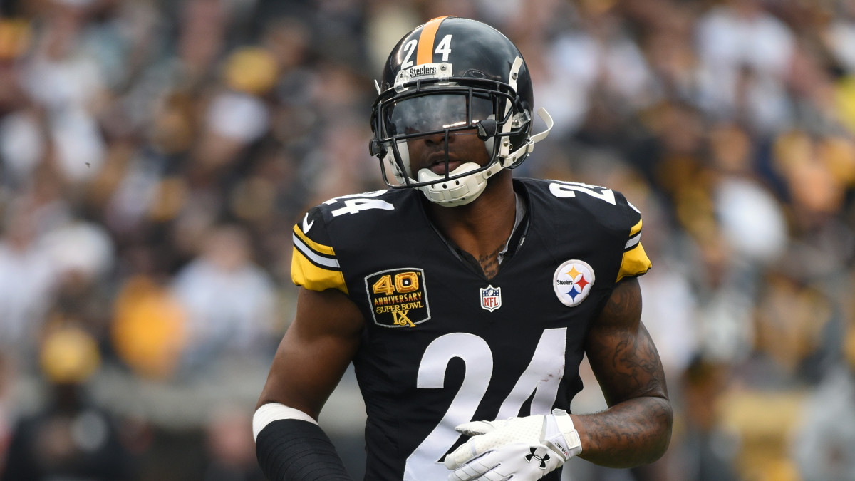 Steelers' Ike Taylor put iPod in helmet to listen to music in ...