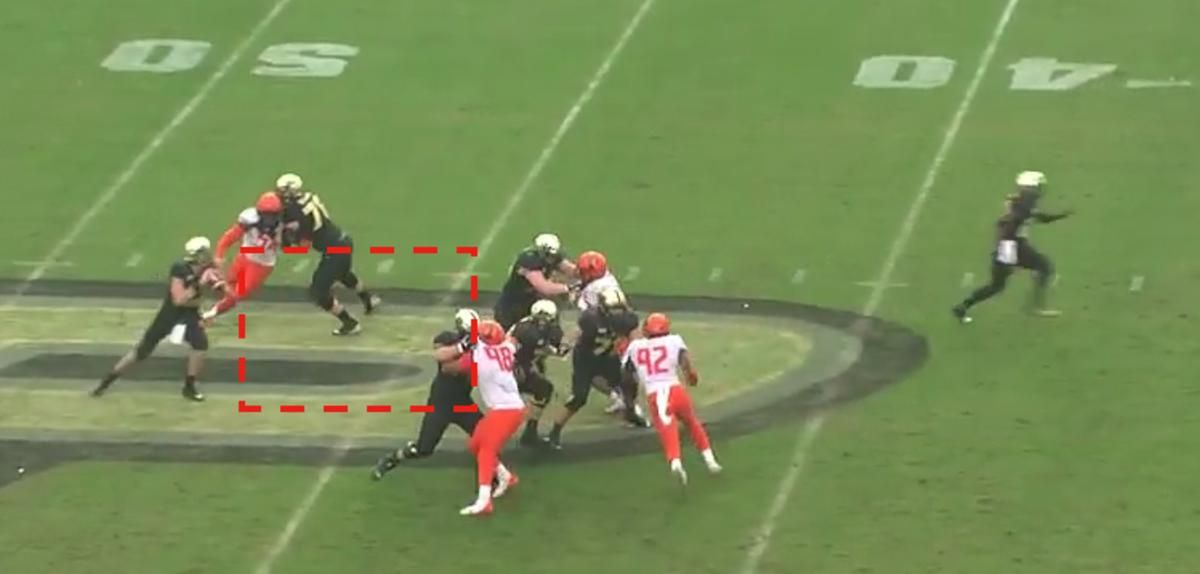 Illinois collapses the pocket for Purdue quarterback Jack Plummer and Jamal Milan ends up with a sack.