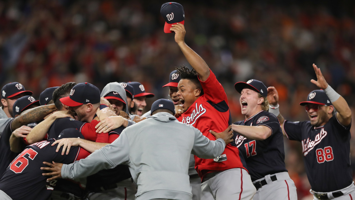 Washington Nationals celebrate World Series win in DC with parade among  thousands of fans - ABC News