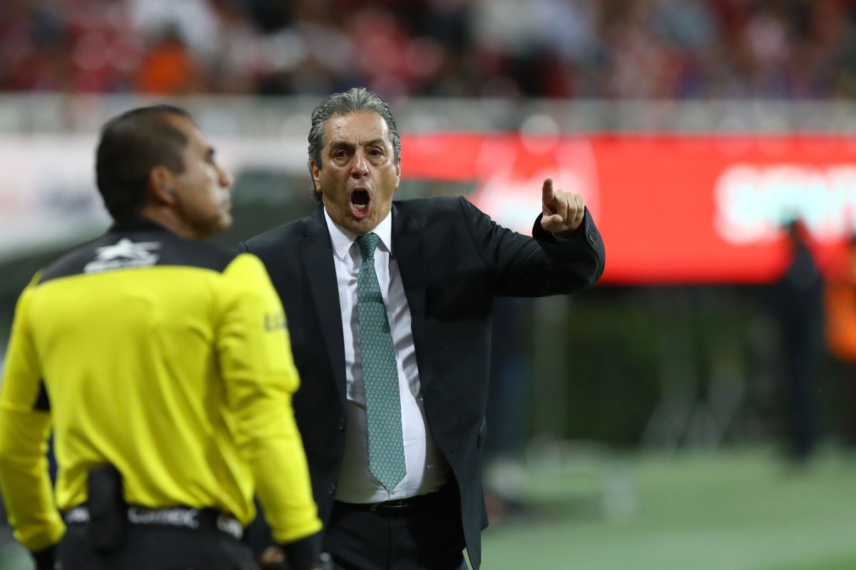 chivas-v-pachuca-torneo-apertura-2019-liga-mx-5d8e3dd333d0d71c12000026.jpg