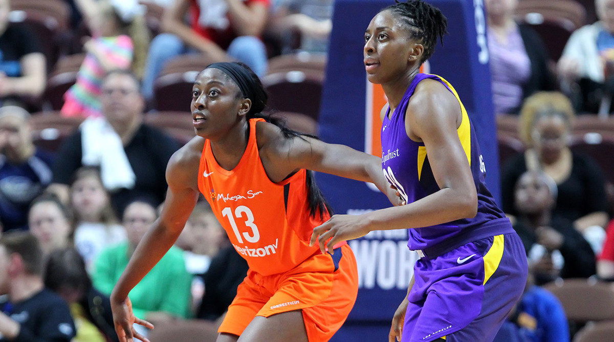 chiney_and_nneka_ogwumike_battle_in_the_post.jpg