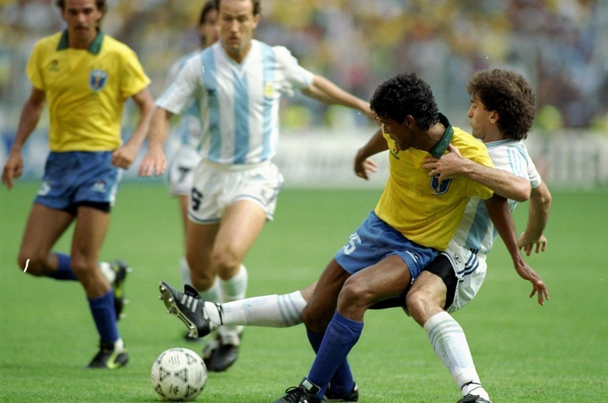 muller-of-brazil-and-ruggeri-of-argentina-5d1b30aad4441bf536000001.jpg