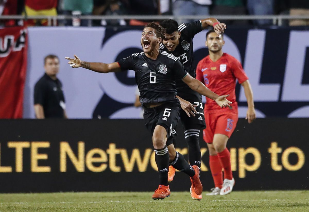 fbl-concacaf-goldcup-usa-mex-5d233d75269a0022ce000001.jpg