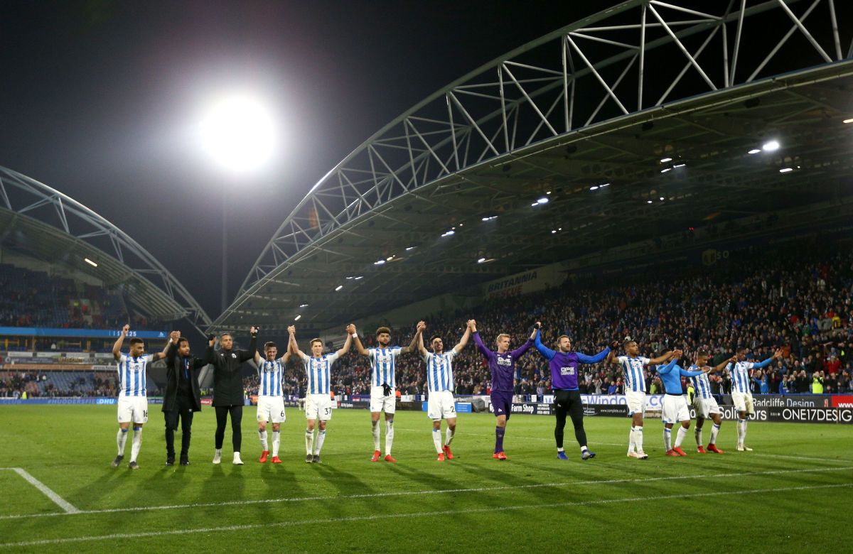huddersfield-town-v-wolverhampton-wanderers-premier-league-5c77b49b0fa2d858e4000003.jpg