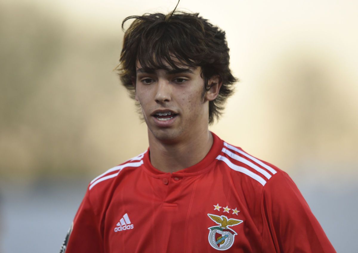 fbl-por-liga-rio-ave-benfica-5d84e0dc74110e11c9000001.jpg
