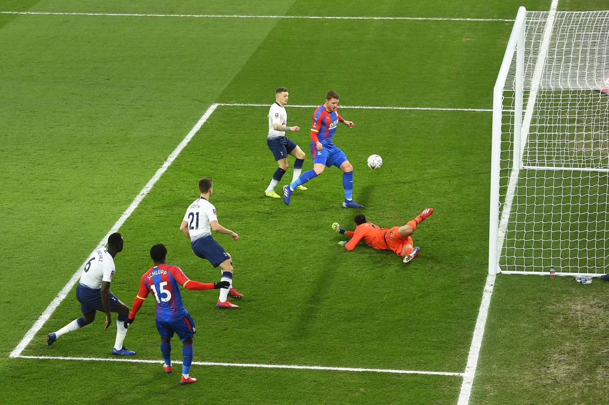 crystal-palace-v-tottenham-hotspur-fa-cup-fourth-round-5c4efdc5a5c40fed3600002d.jpg