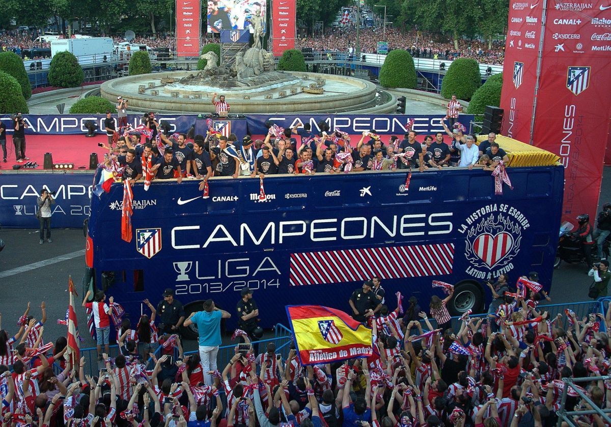 fbl-esp-liga-atletico-parade-5c6cab484f228cd351000001.jpg