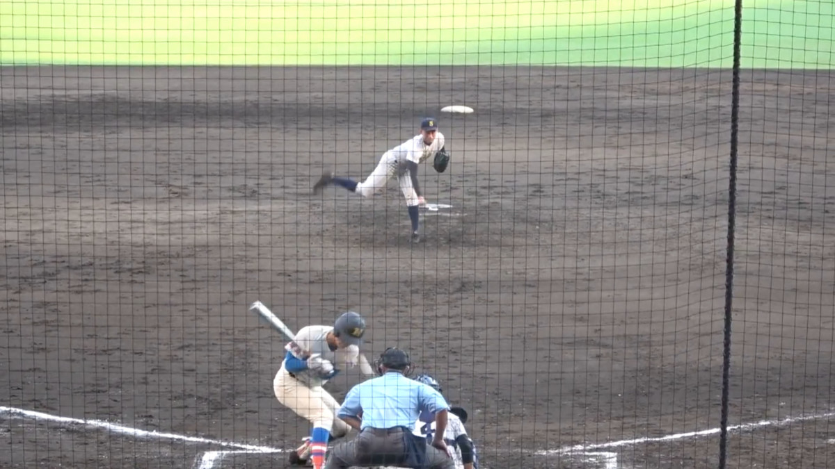 Koshien Japanese high school baseball player is a good sport (video