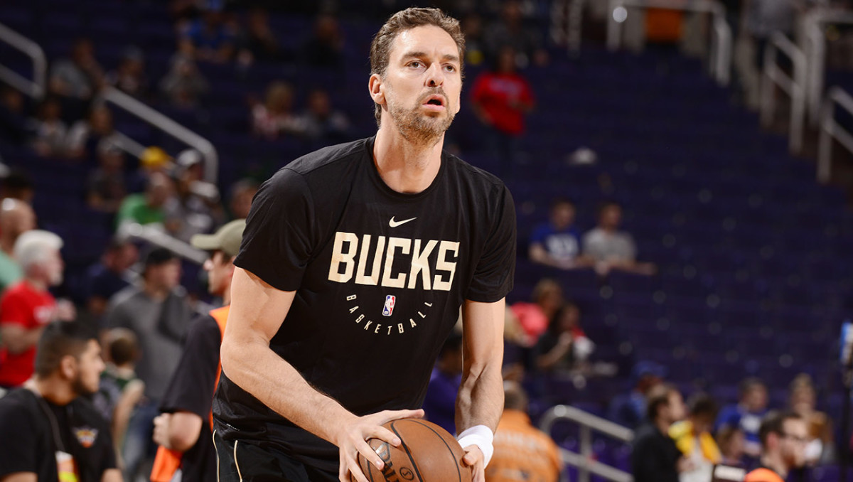pau-gasol-bucks-buyout.jpg