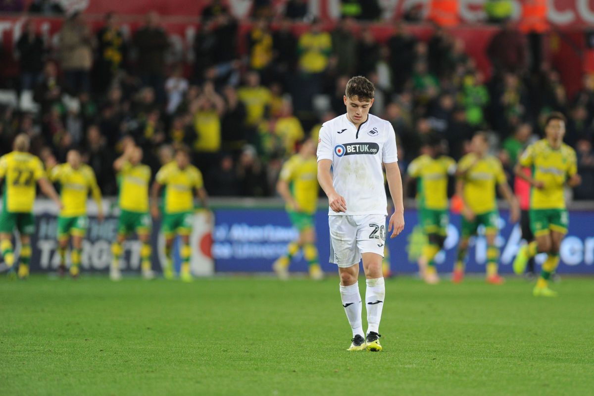 swansea-city-v-norwich-city-sky-bet-championship-5c52cdc89aa5a403ae000035.jpg