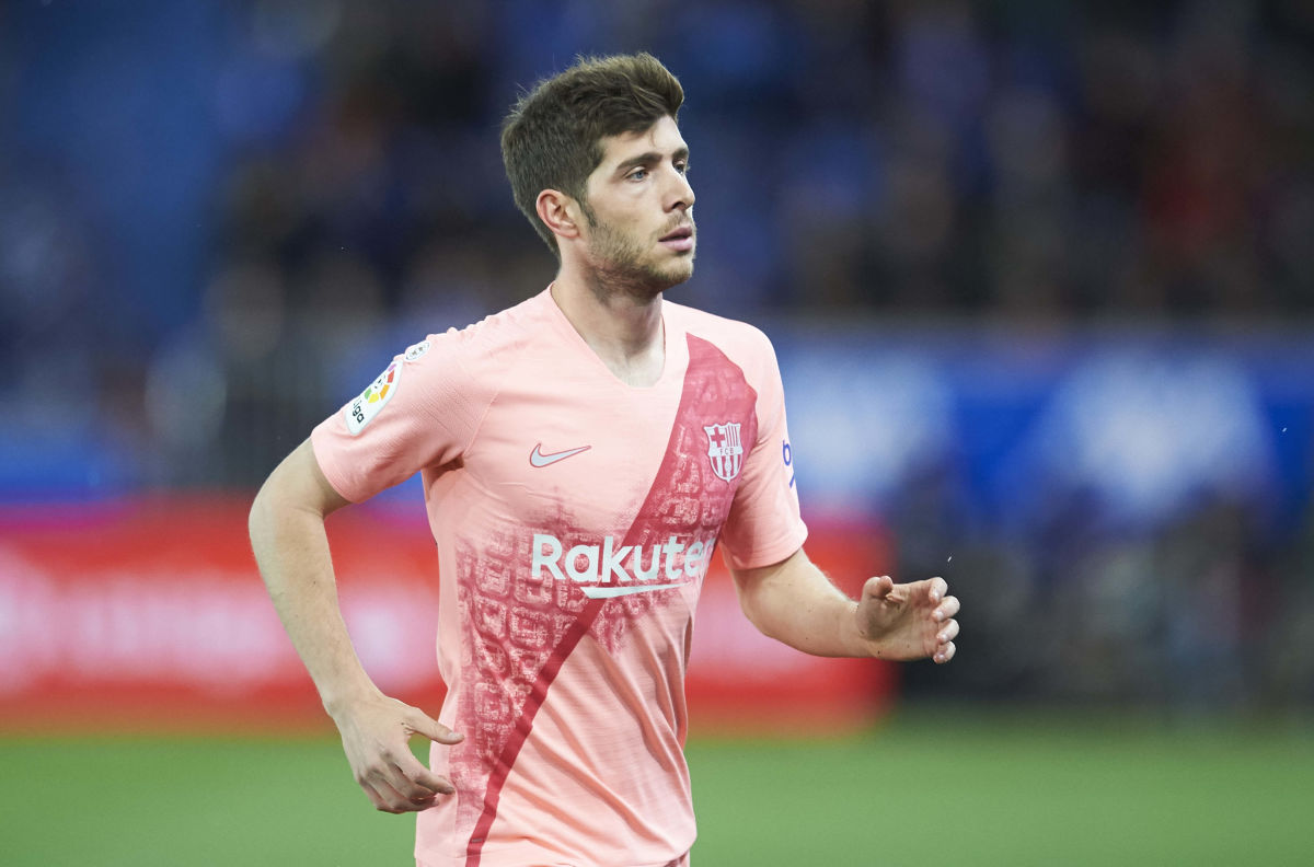 deportivo-alaves-v-fc-barcelona-la-liga-5d25a4d6e1a4d4f194000001.jpg
