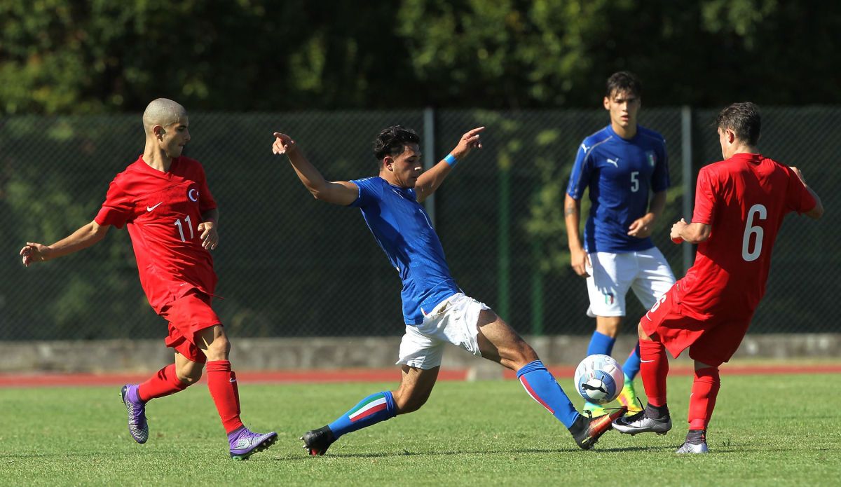 italy-u19-v-turkey-u19-international-friendly-5d342d22023e4768cb000008.jpg