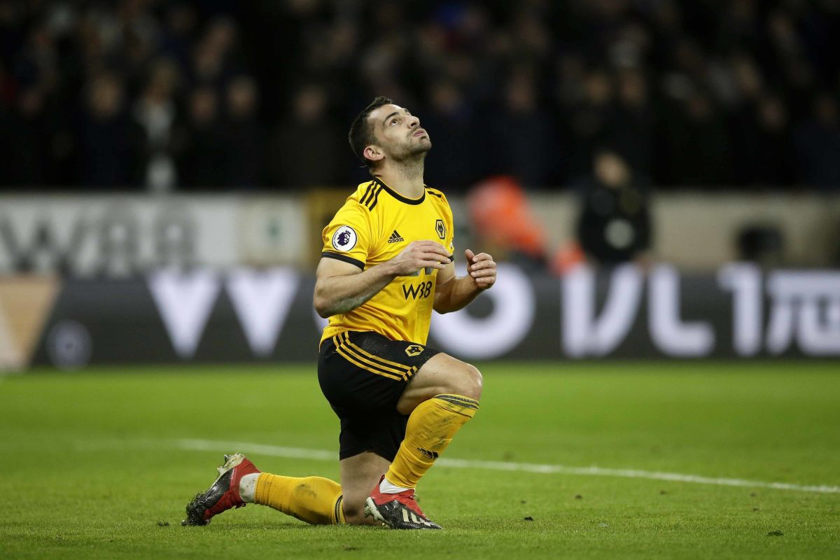 wolverhampton-wanderers-v-west-ham-united-premier-league-5c51769c4b7ab4ccd4000001.jpg