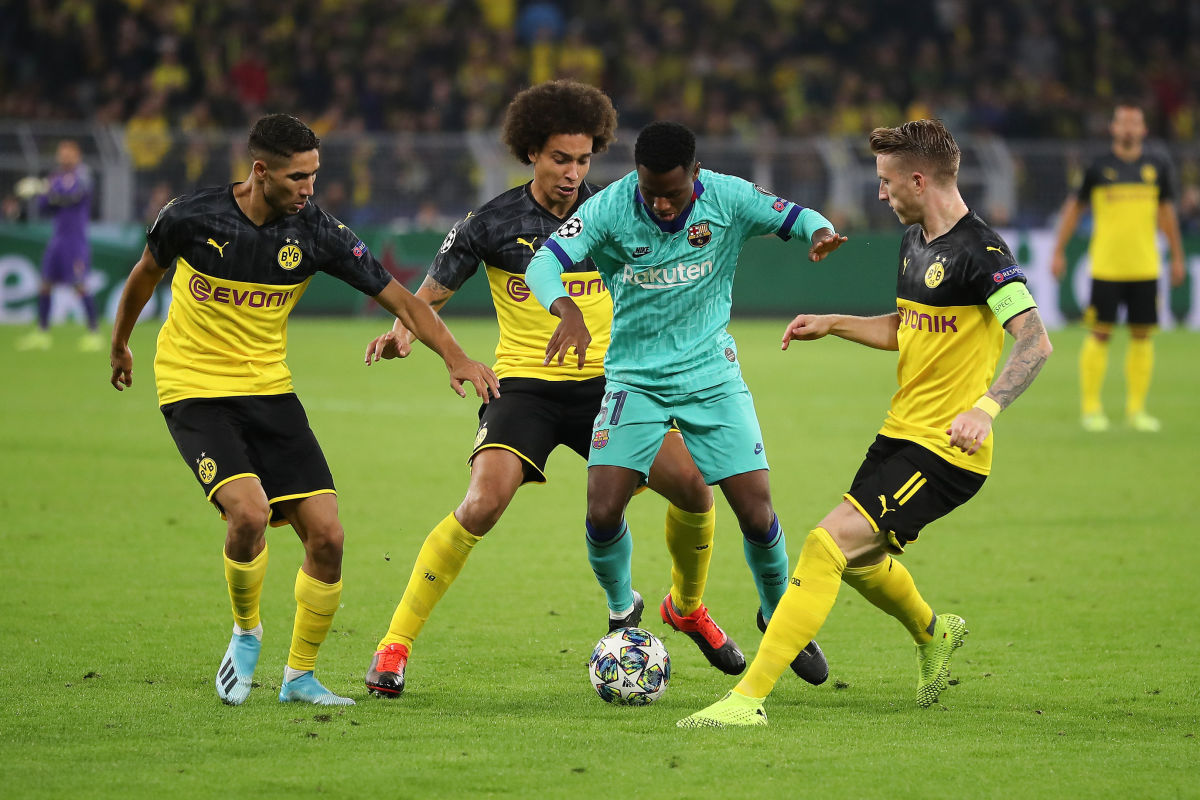 borussia-dortmund-v-fc-barcelona-group-f-uefa-champions-league-5d866bbe4568bc430f000001.jpg