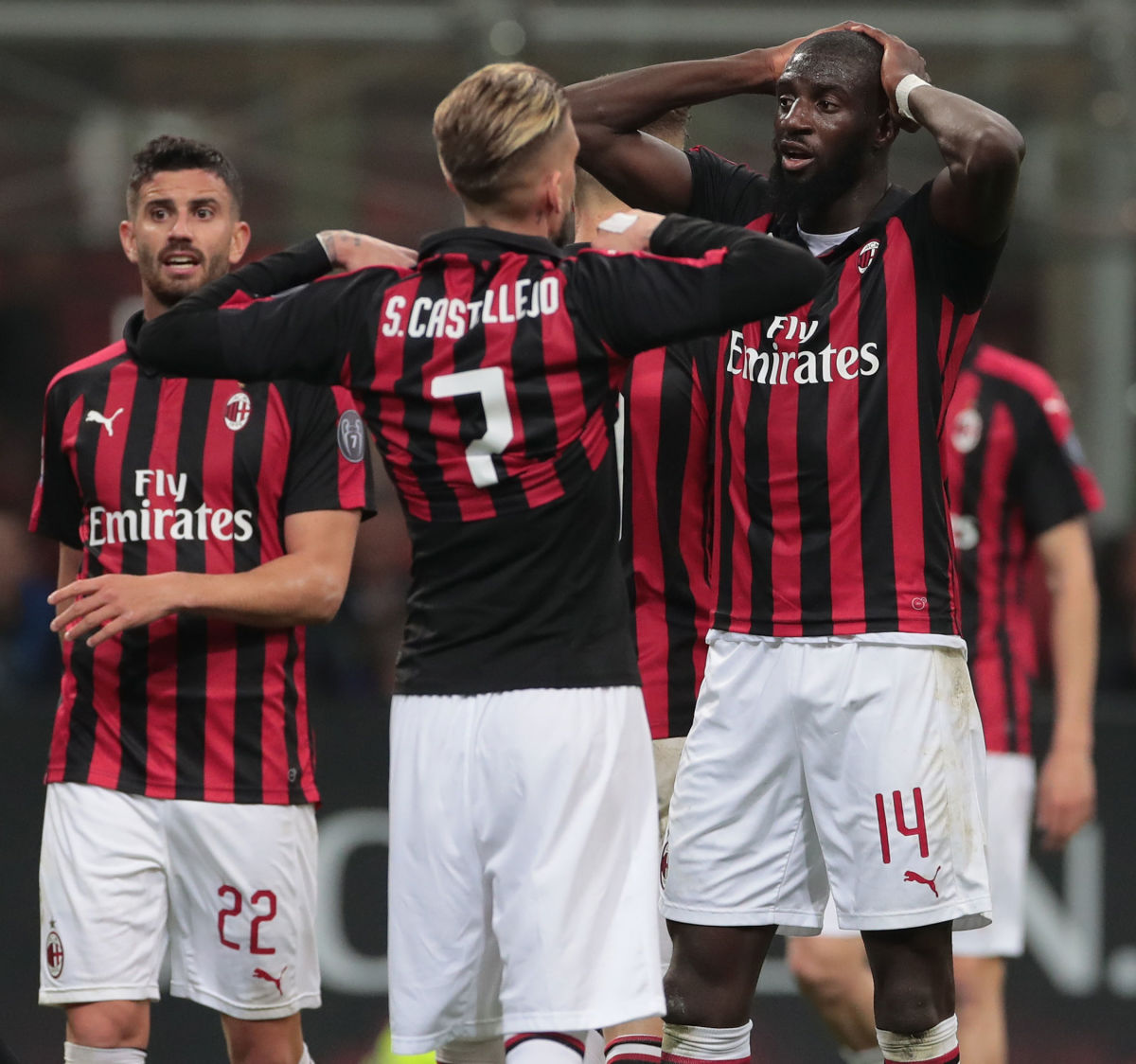 ac-milan-v-fc-internazionale-serie-a-5c9e3bfa2e43168f44000002.jpg