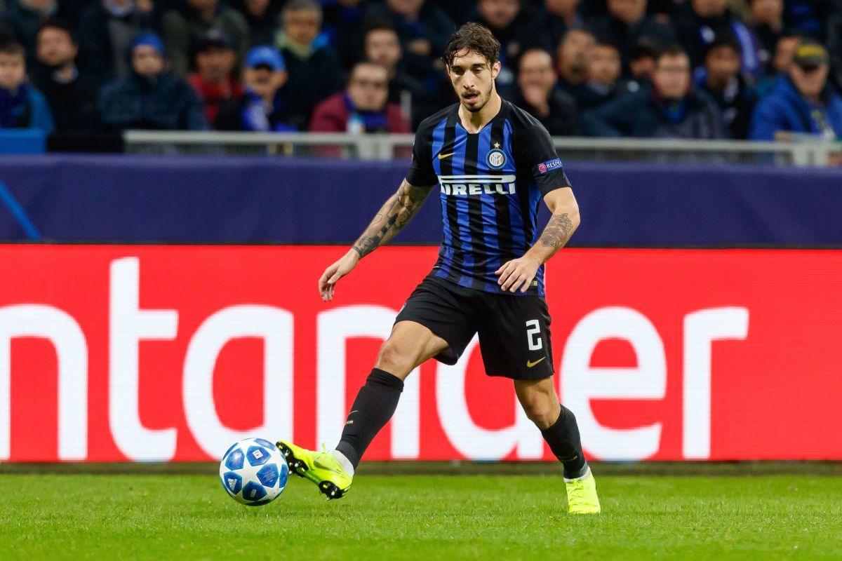 fc-internazionale-v-fc-barcelona-uefa-champions-league-group-b-5c4dc8d9a5c40f0048000001.jpg