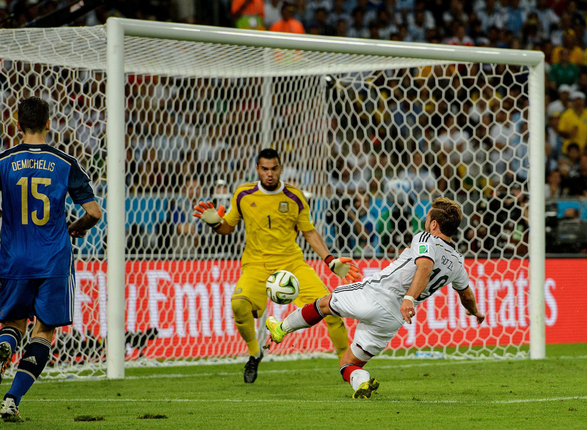 germany-v-argentina-2014-fifa-world-cup-brazil-final-5d35afa83e87b88f43000001.jpg