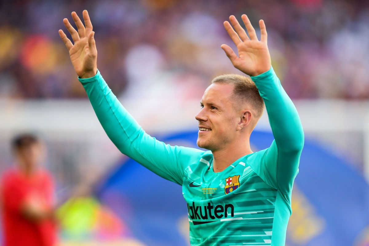fc-barcelona-v-arsenal-pre-season-friendly-5d484491c0401592a6000003.jpg