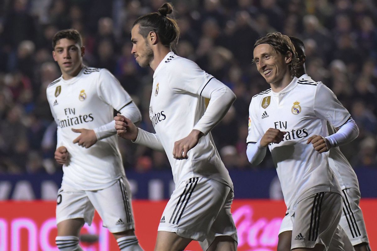 fbl-esp-liga-levante-real-madrid-5c73cbde8dcc8652b800000a.jpg