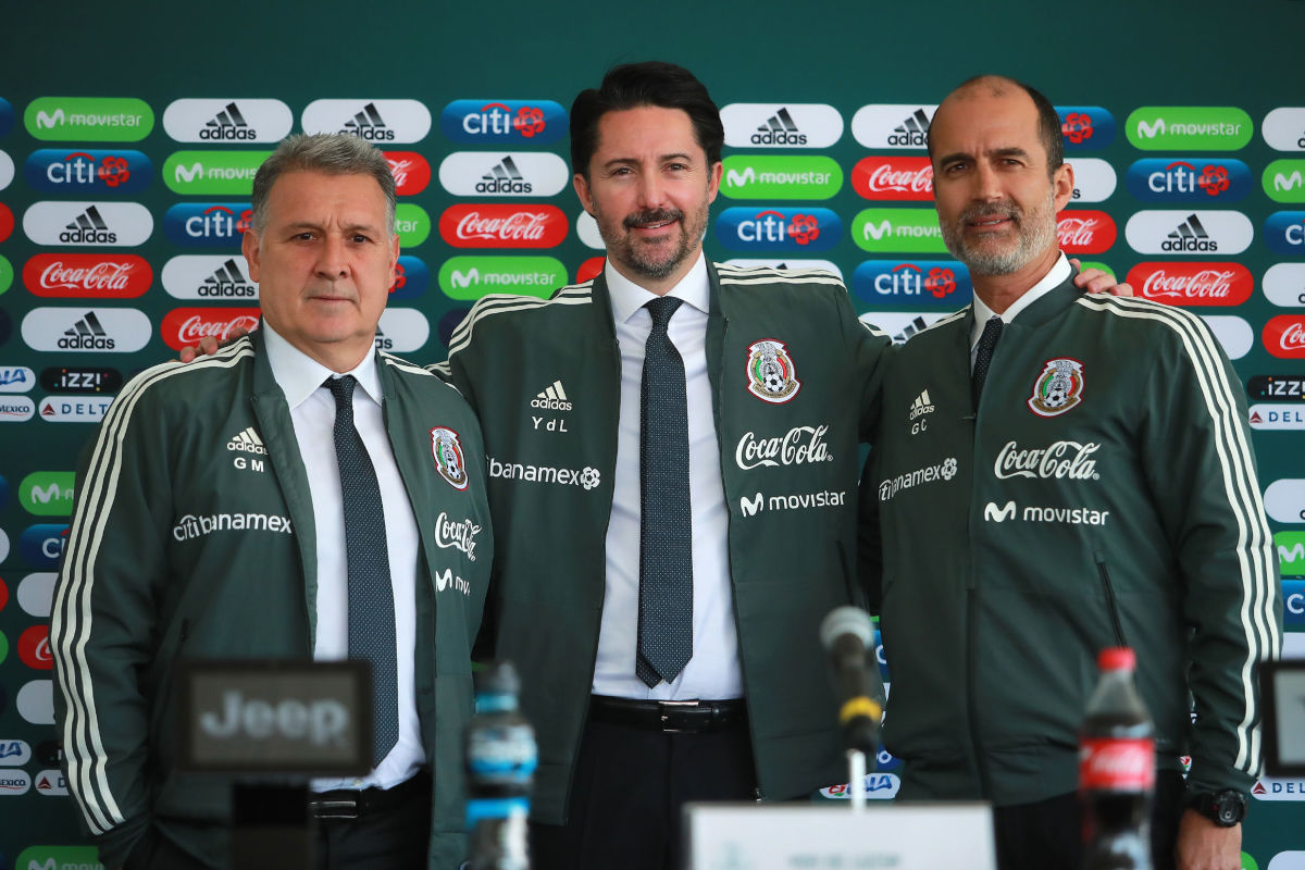 mexico-national-team-unveils-new-coach-gerardo-martino-5c4798ab0a8e67bd27000001.jpg