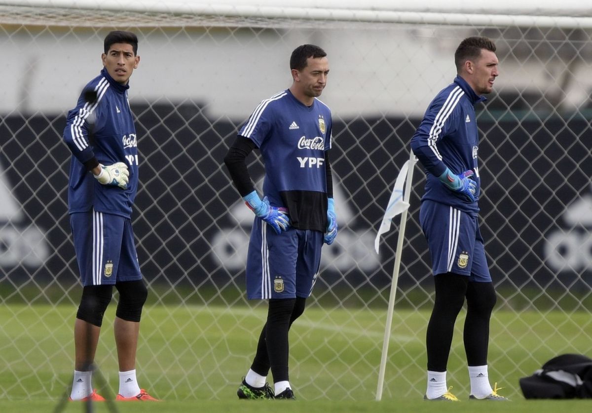 fbl-copa-america-2019-arg-training-5d01515dc0420b0063000001.jpg