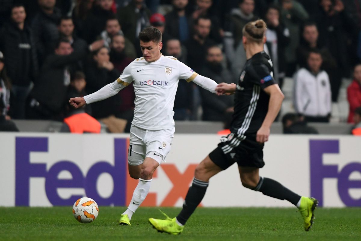 fbl-eur-c3-besiktas-genk-5d2b668df9c6ec7dd0000003.jpg
