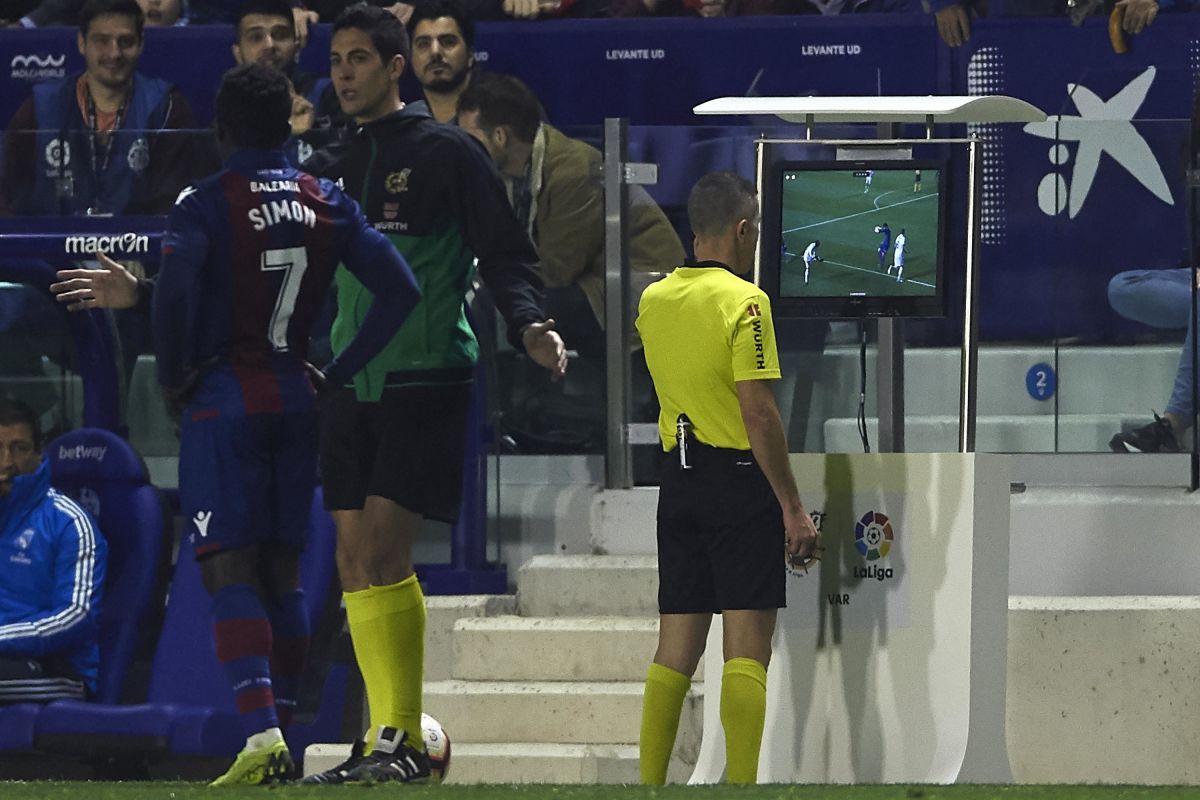levante-ud-v-real-madrid-cf-la-liga-5c73108d5294165578000001.jpg
