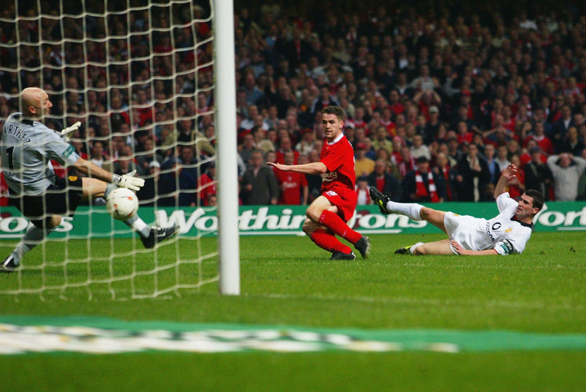 michael-owen-of-liverpool-scores-the-second-goal-5cf63c9c6796b012e0000001.jpg