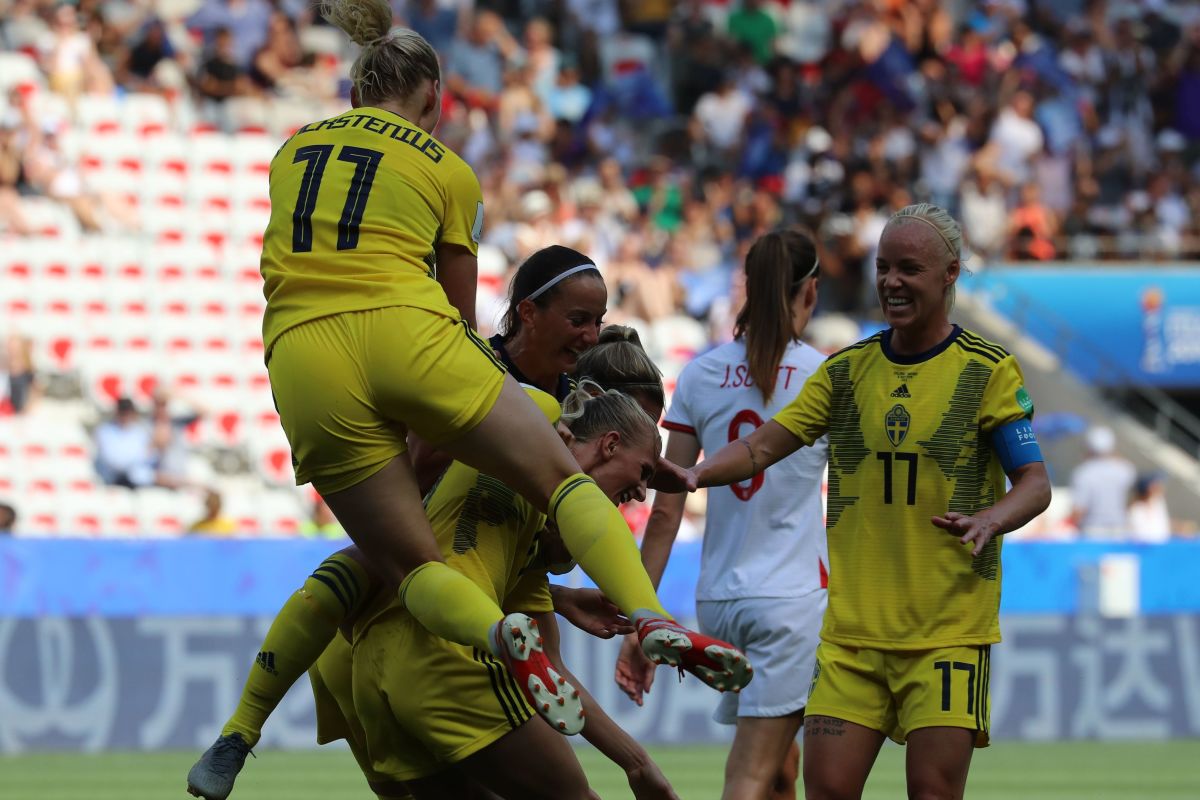 fbl-wc-2019-women-match51-eng-swe-5d234e52269a001d24000001.jpg
