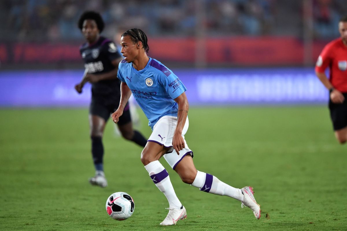 fbl-eng-pr-chn-asia-man-city-west-ham-5d3570533bba5e412100000c.jpg