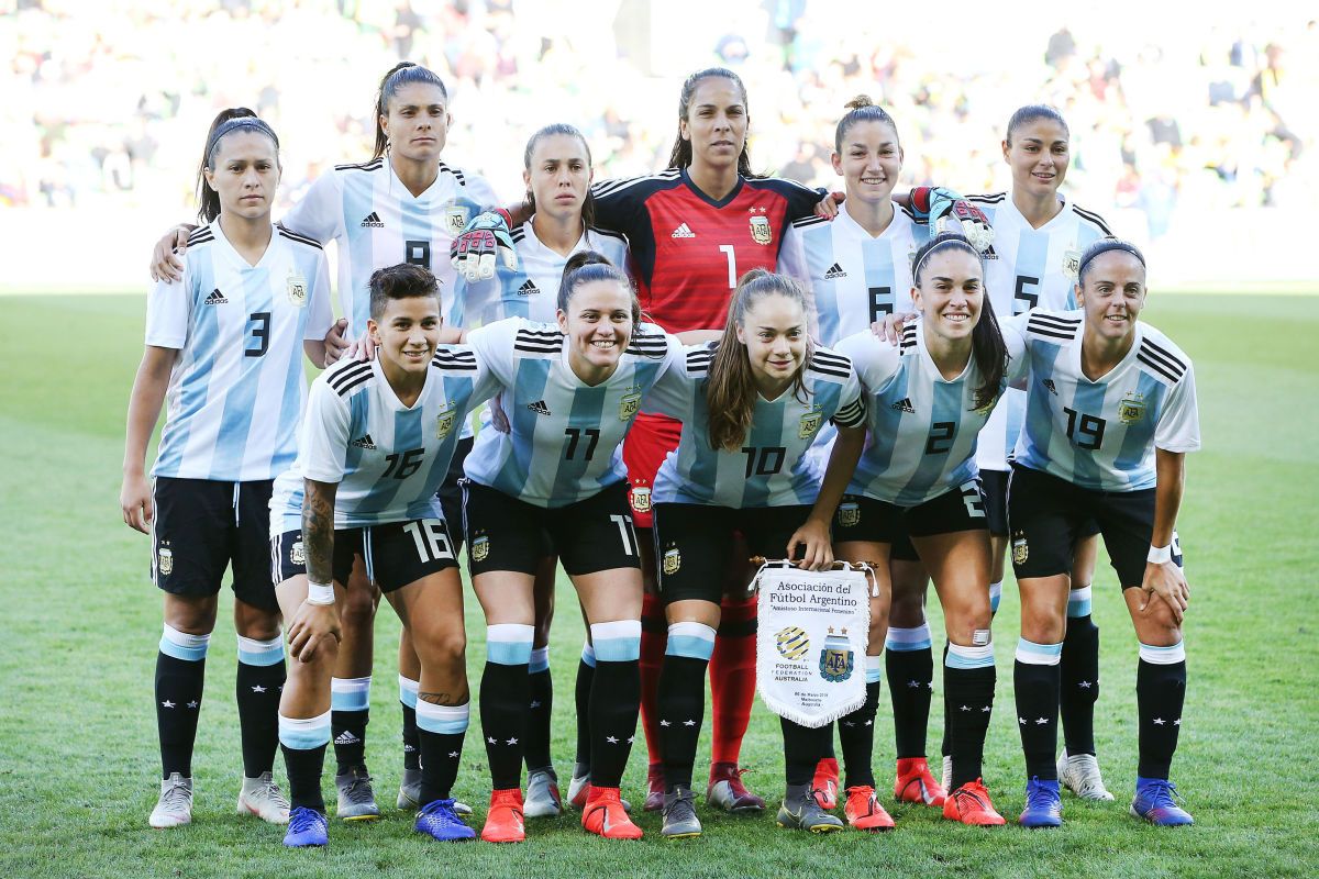 2019-cup-of-nations-matchday-3-australia-v-argentina-5cee602da7d698301b000002.jpg