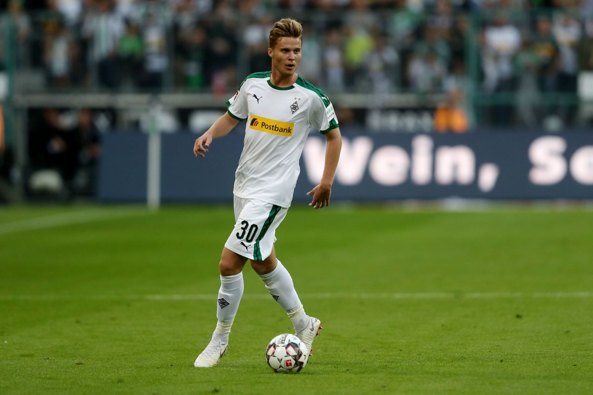 borussia-moenchengladbach-v-fc-schalke-04-bundesliga-5d0dec2e6659bdcad9000001.jpg