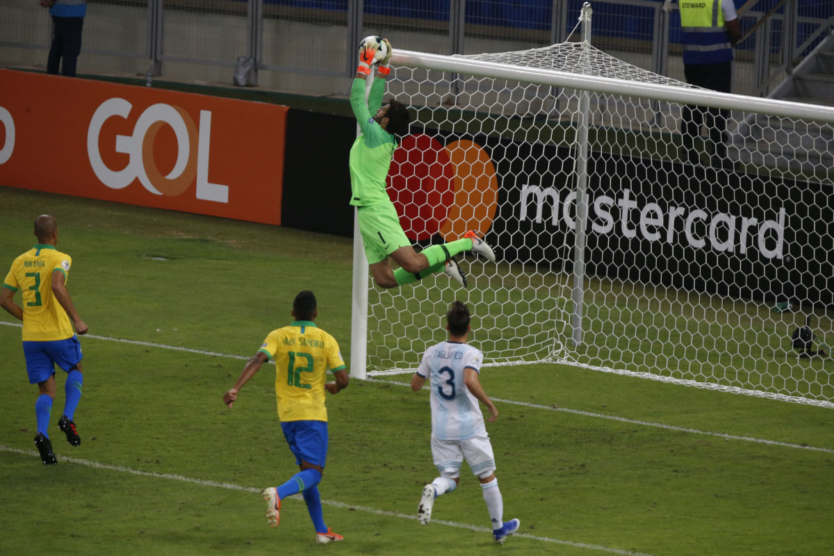 brazil-v-argentina-semi-final-copa-america-brazil-2019-5d1cbc432a492f7205000001.jpg