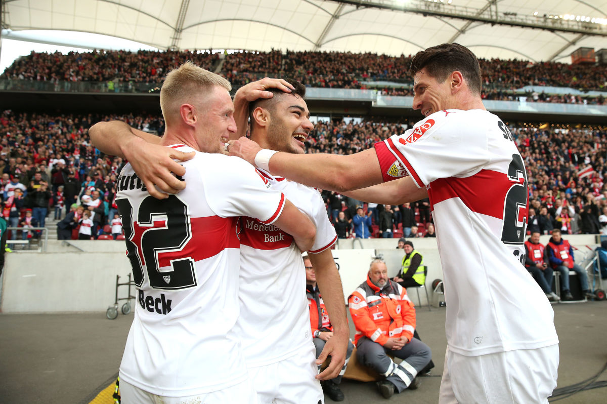 vfb-stuttgart-v-hannover-96-bundesliga-5cef9c6887b353e327000003.jpg