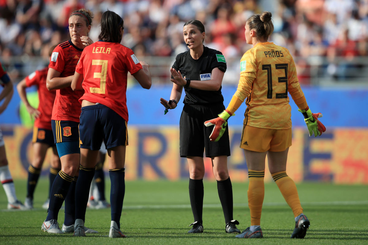 spain-v-usa-round-of-16-2019-fifa-women-s-world-cup-france-5d110efd025540fd27000043.jpg