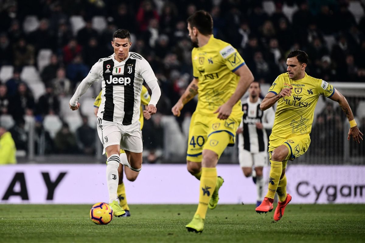 fbl-ita-seriea-juventus-chievo-5c462d910a8e6704e3000001.jpg