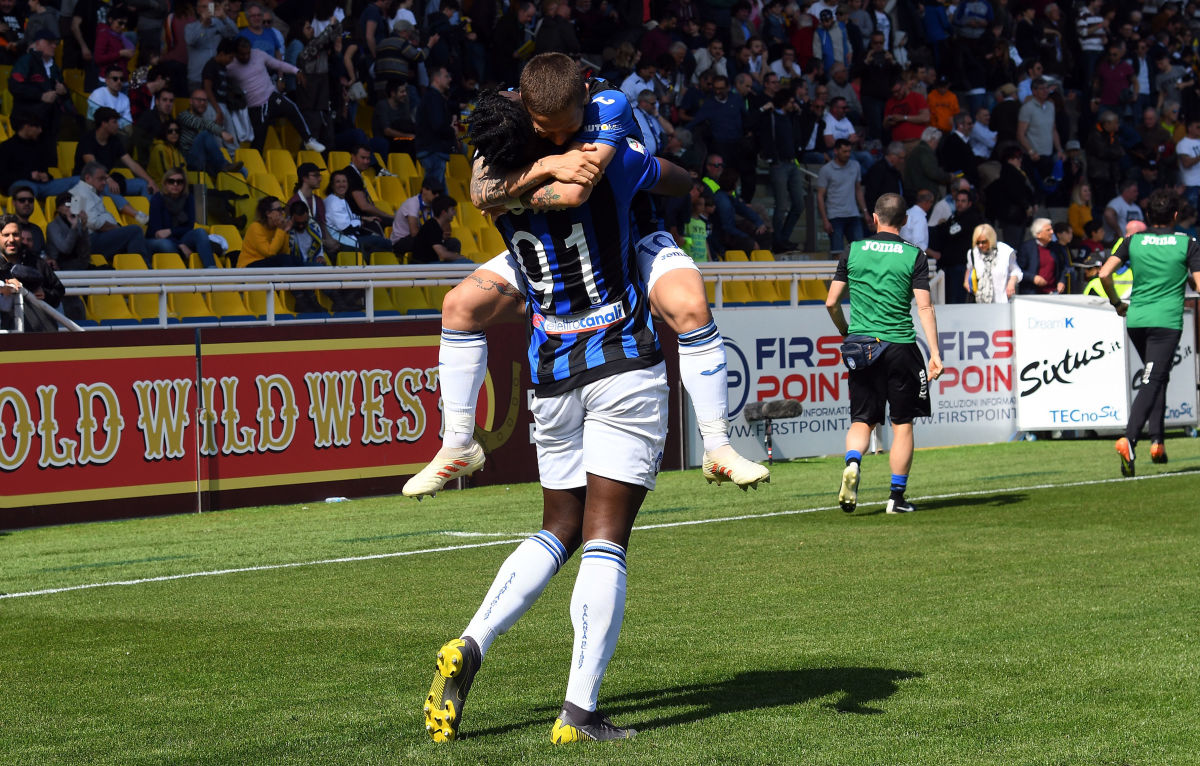 parma-calcio-v-atalanta-bc-serie-a-5ca5e989ce60b7ddfb000001.jpg