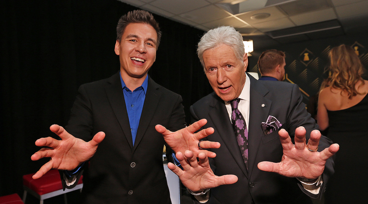 James Holzhauer honors Alex Trebek with donation to cancer walk