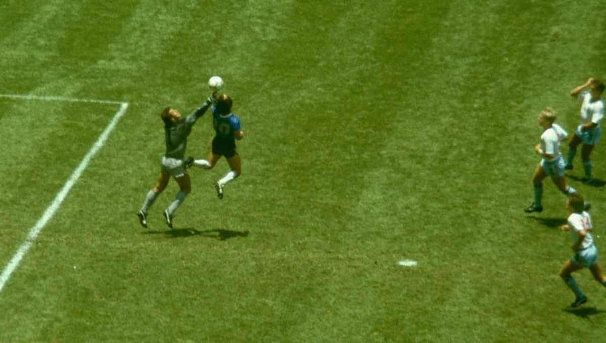 diego-maradona-hand-of-god-goal-argentina-v-england-1986-5d0b5d0f6659bd27a4000001.jpg
