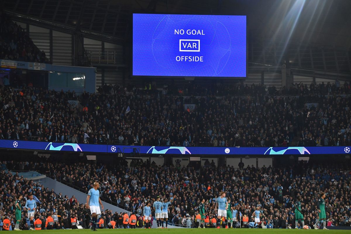 topshot-fbl-eur-c1-man-city-tottenham-5d0b700b6659bda290000001.jpg
