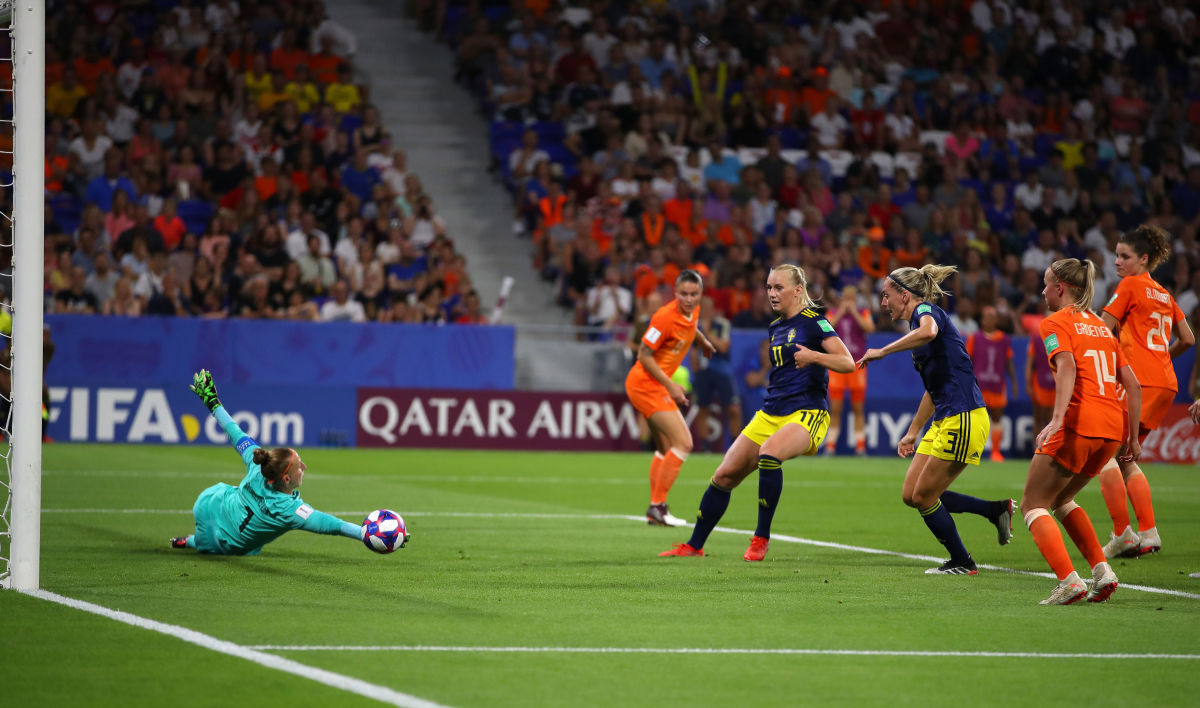 netherlands-v-sweden-semi-final-2019-fifa-women-s-world-cup-france-5d1d11c7aa1cbc98e0000001.jpg